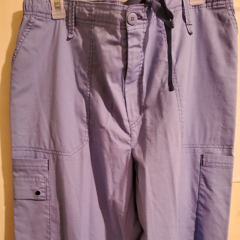 Ceil blue scrub pants with extra pockets!!